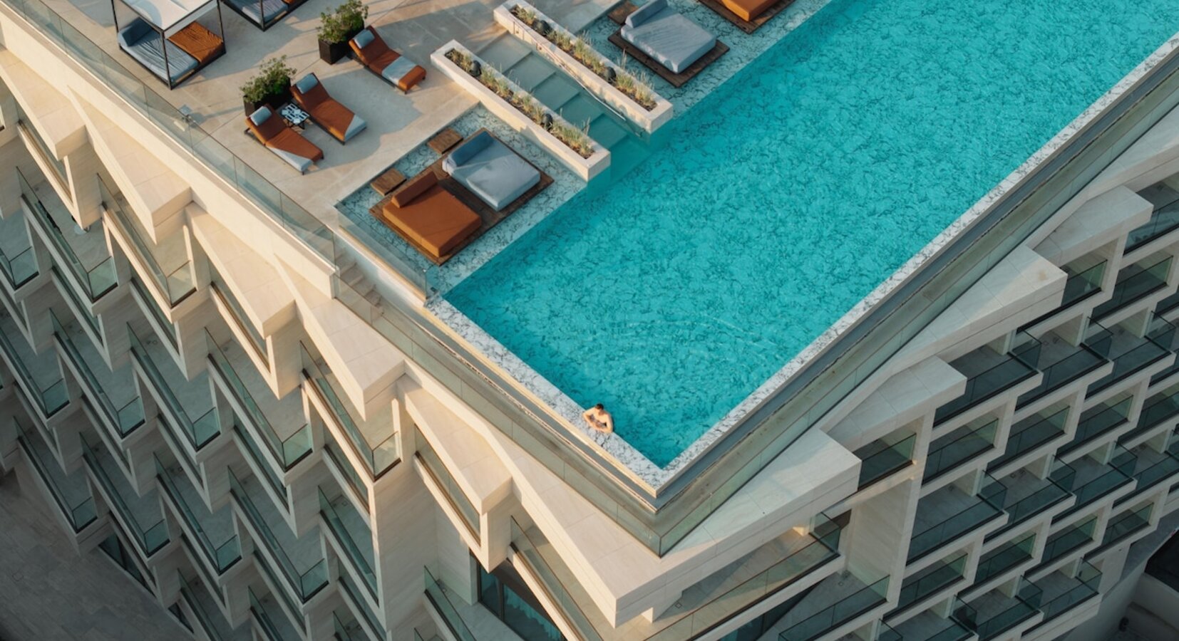 Rooftop Infinity Pool