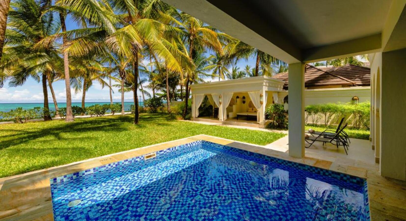 Private pool
