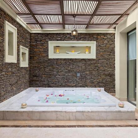 Hot tub