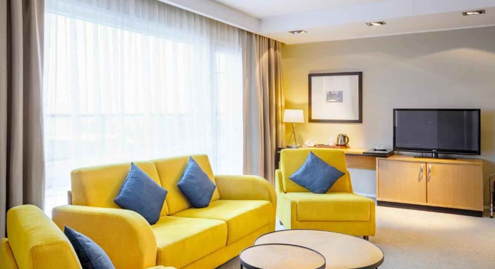 Guestroom details