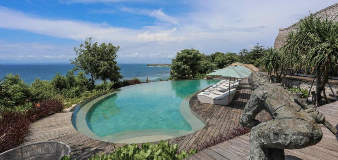 Suarga Padang Padang, Uluwatu (Indonesia), Indonesia. Expert reviews ...
