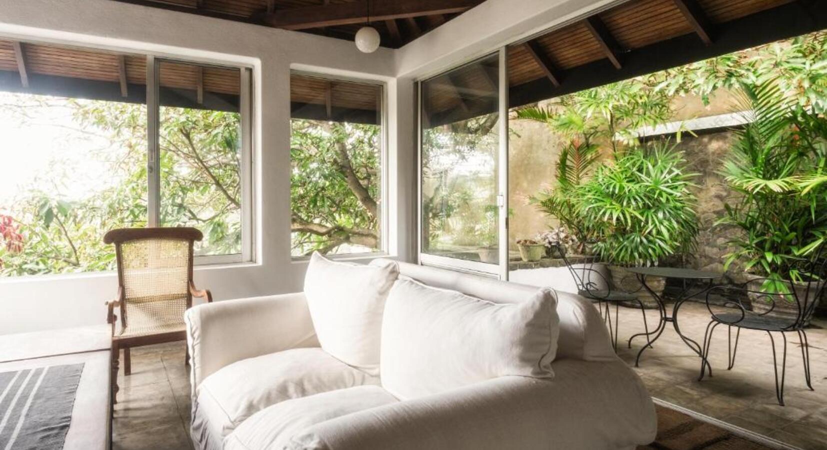 Second Floor Sitting Room 