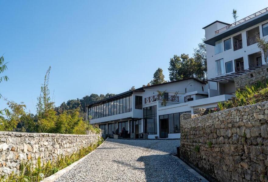 Nana Mountain Resort