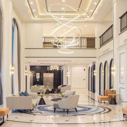 Eastin Hotel