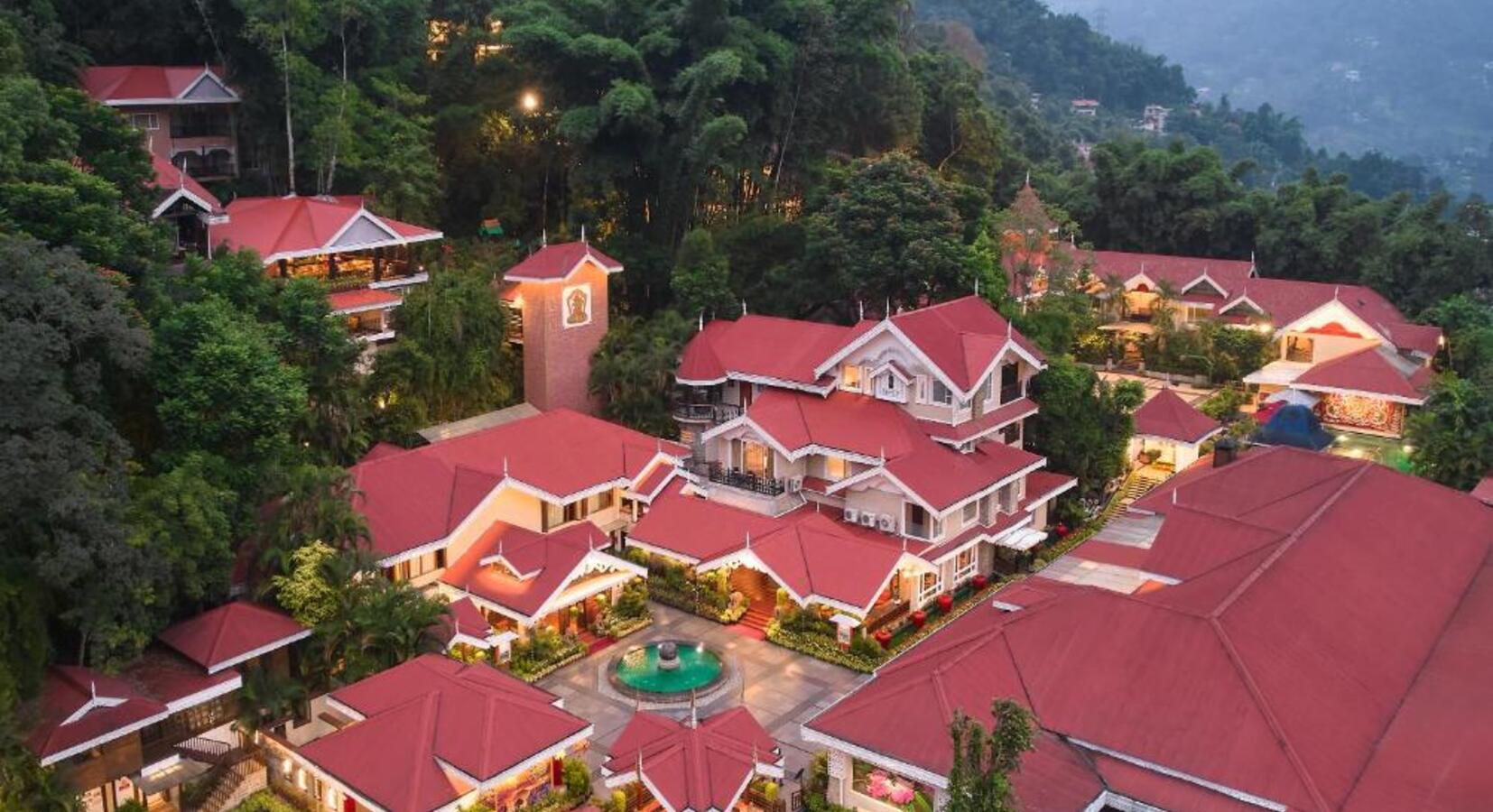 Foto de Mayfair Spa Resort & Casino