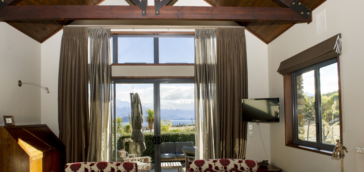 Tin Tub Luxury Lodge, Wanaka, New Zealand. Expert reviews and highlights The Hotel Guru