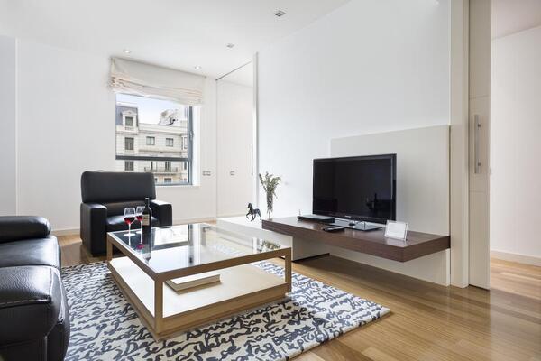 </a><a href="/fr-fr/hotel/stay-u-nique-rambla-catalunya-barcelona">Stay U-nique Rambla Catalunya</a><a href="https://www.thehotelguru.com/fr-fr/hotel/anakena-house-barcelona">