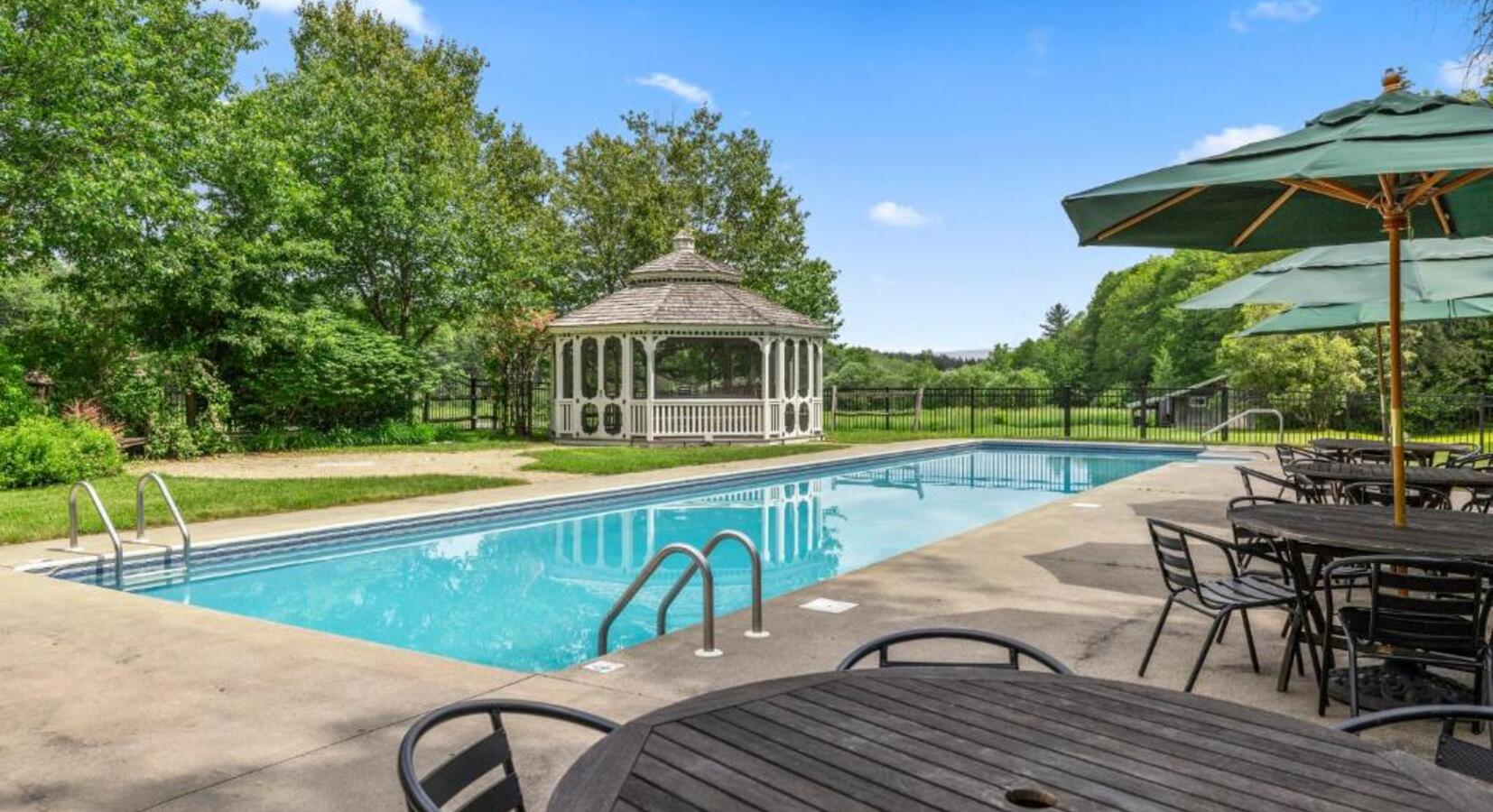 Foto de The Mountaineer Inn