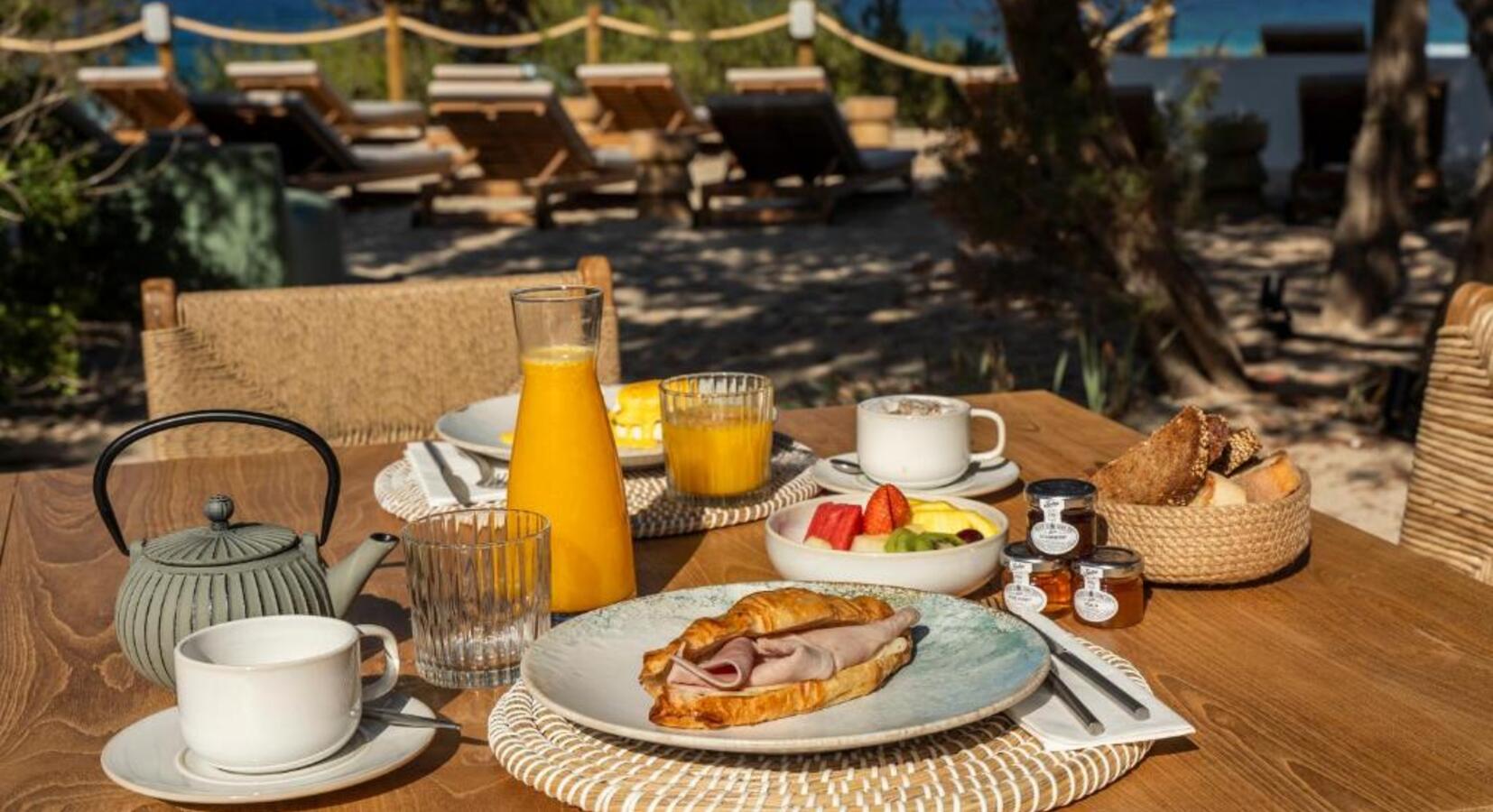 Breakfast
