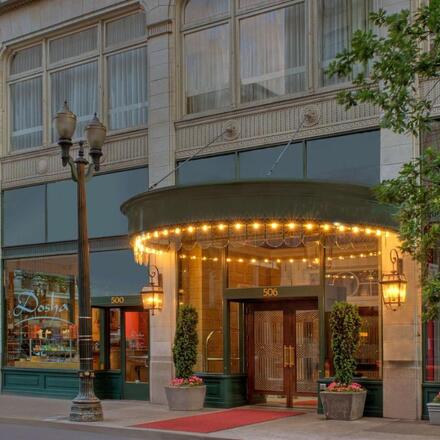 14 Best Central Hotels in Portland