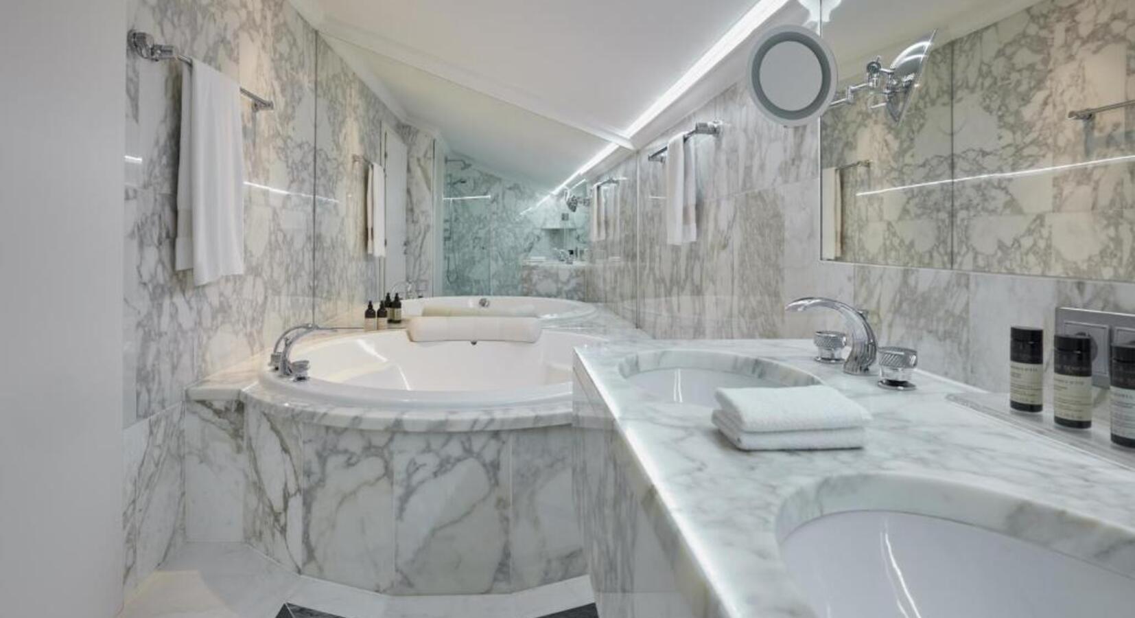 Marble Bathroom with Tub