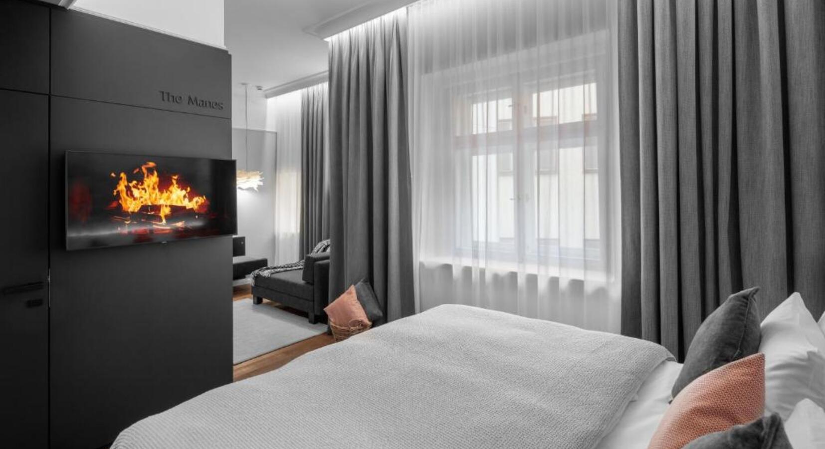 Guestroom