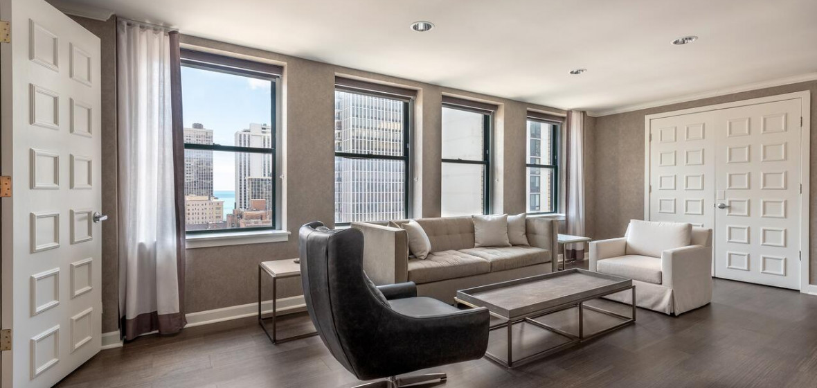 claridge house hotel chicago reviews