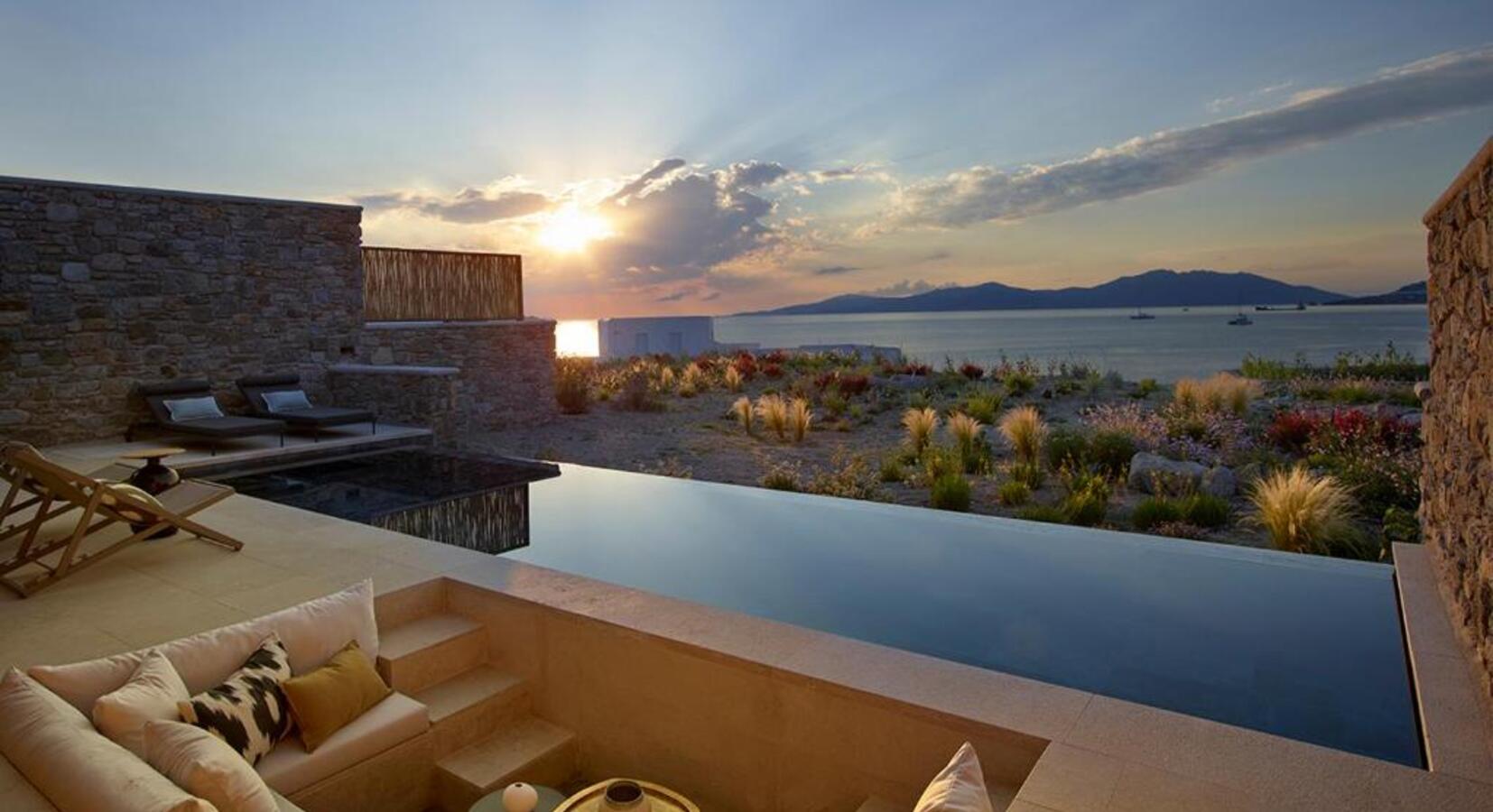 Photo of Bonzoe Suites & Villas