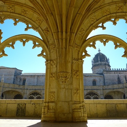 The Best Hotels near Jerónimos Monastery