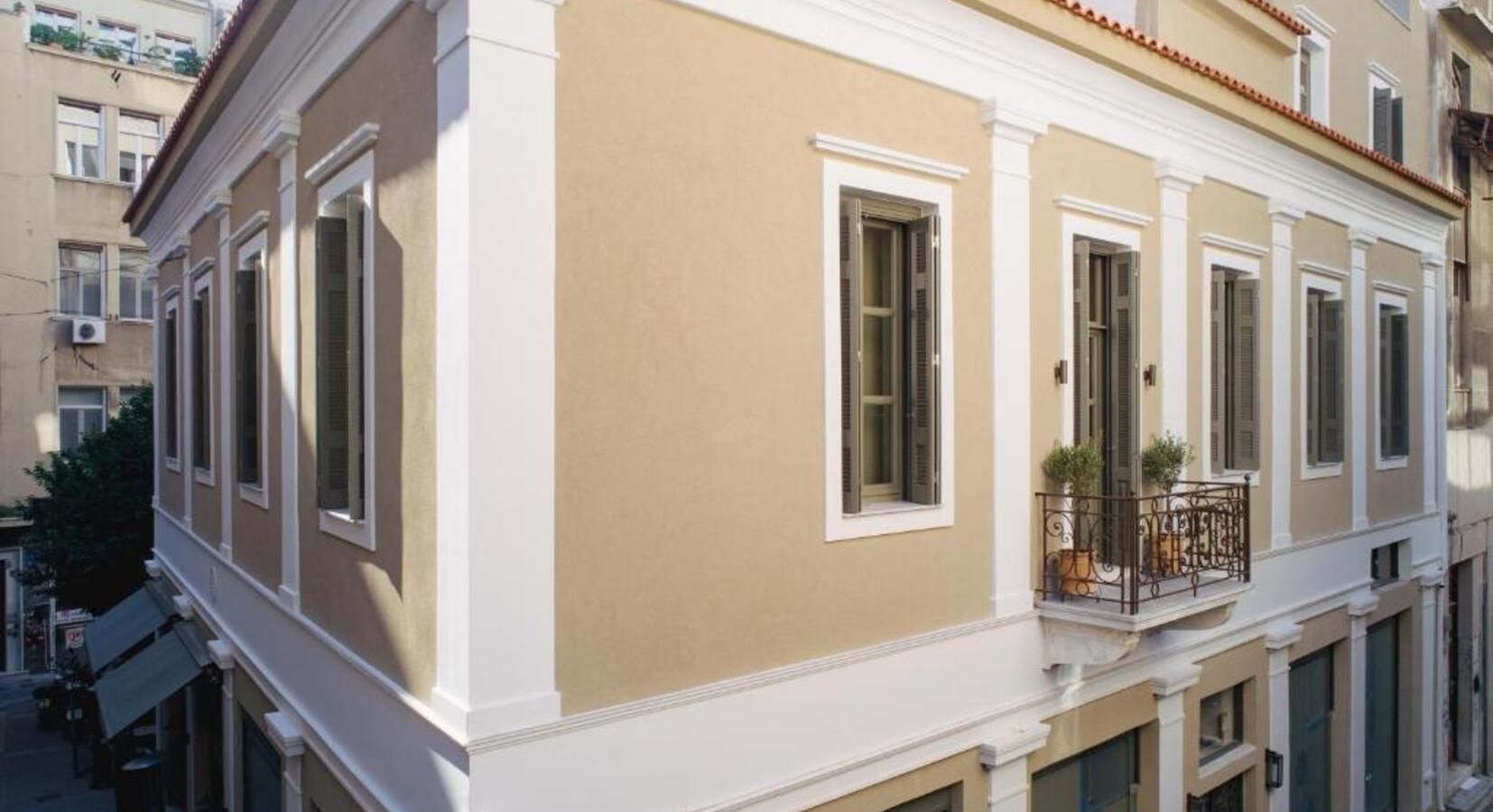 Photo of Emerald Hotel