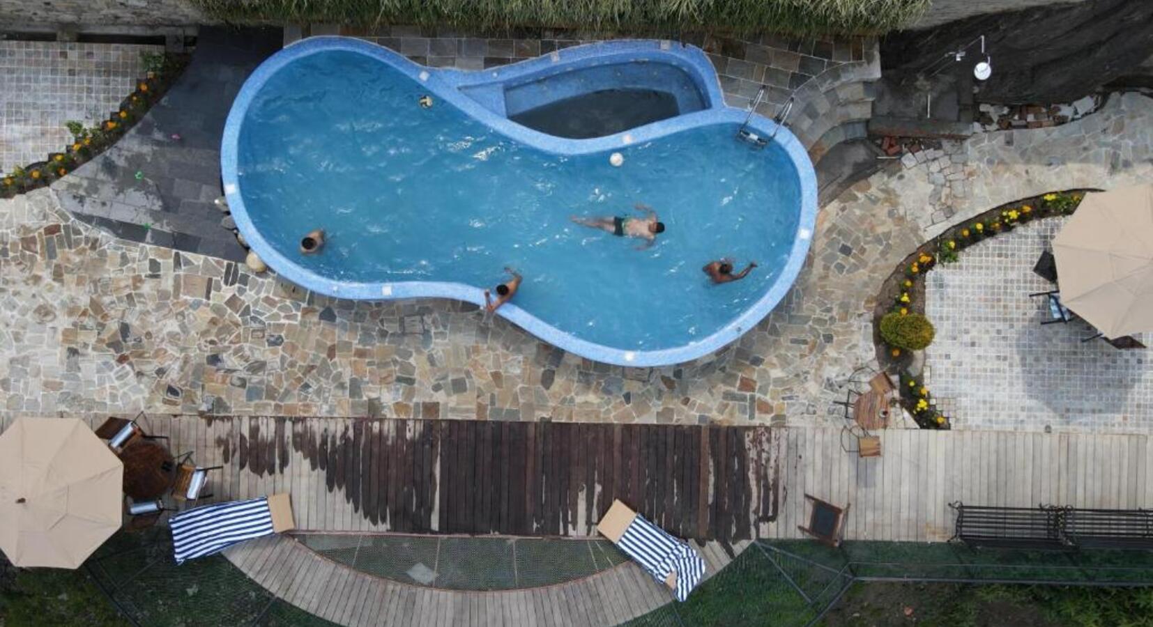 Pool area
