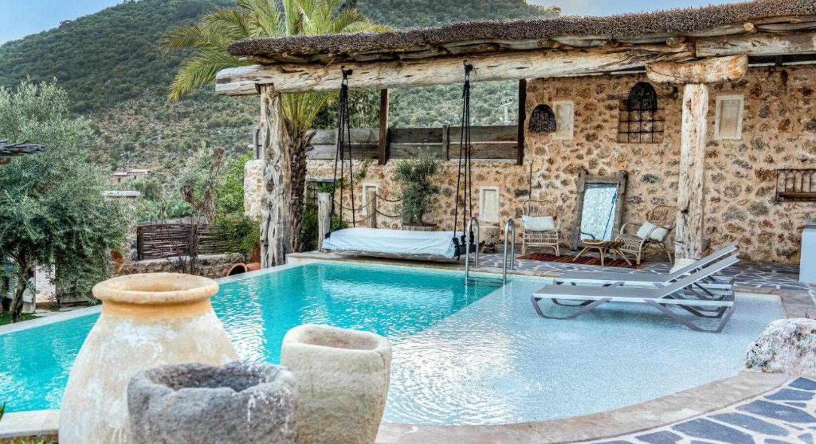 Pool area