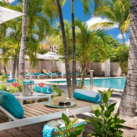 The Oasis at Grace Bay