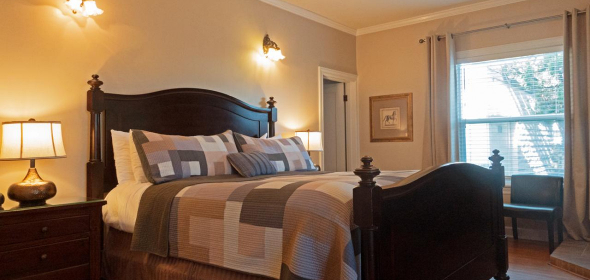 Cinnamon Bear Creekside Inn, Sonoma Review The Hotel Guru