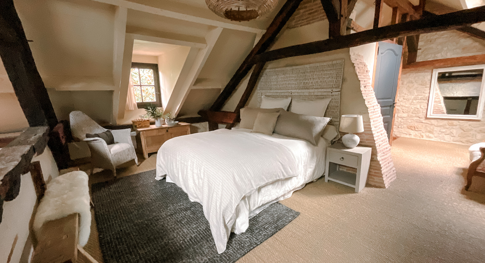 Magnolia self catering cottage bedroom 