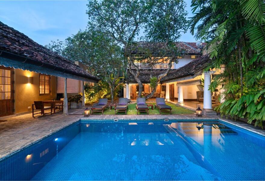 Taru Villas Rampart Street