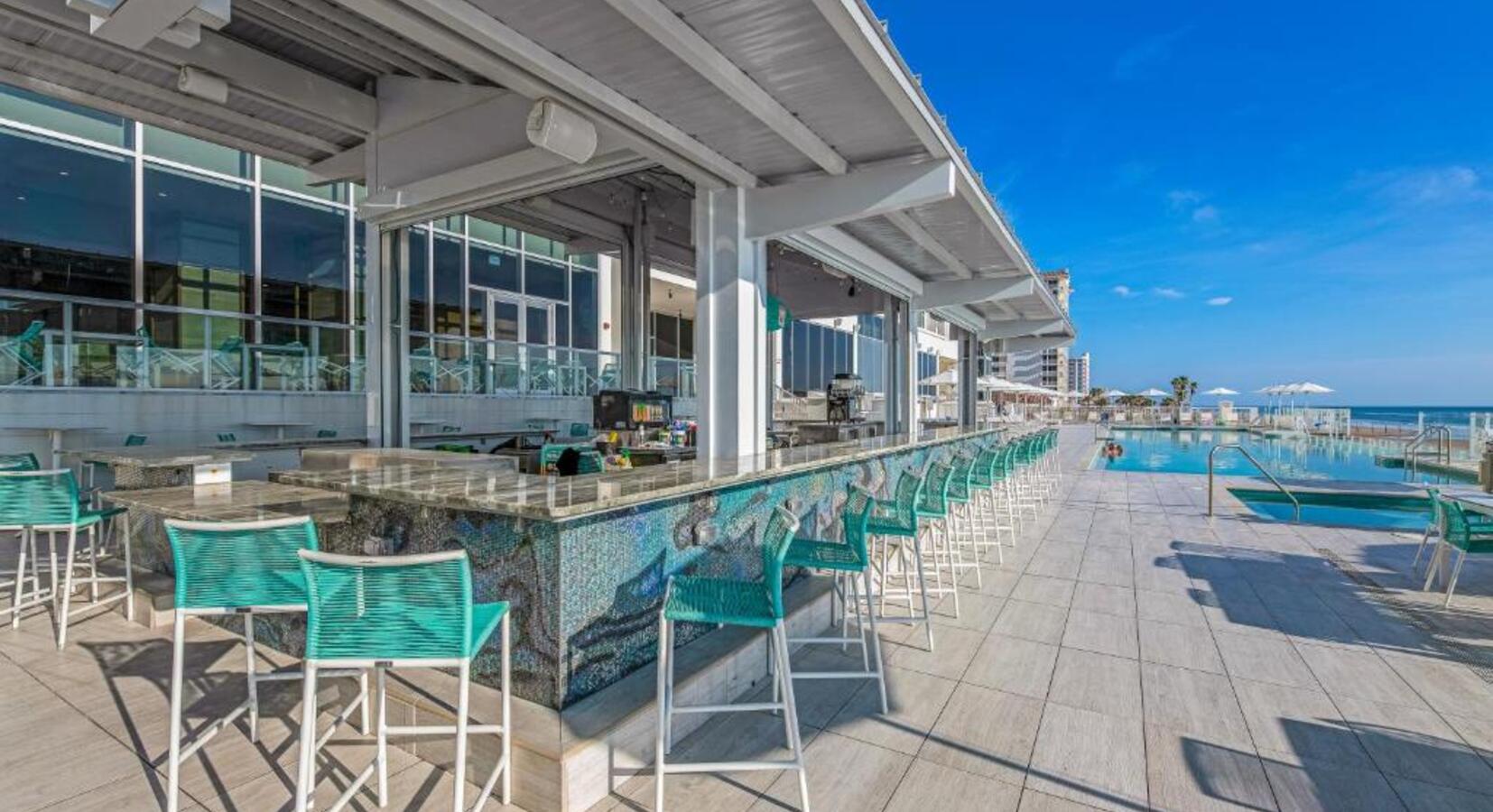 Poolside bar