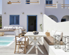 11 Best Family Hotels on Santorini