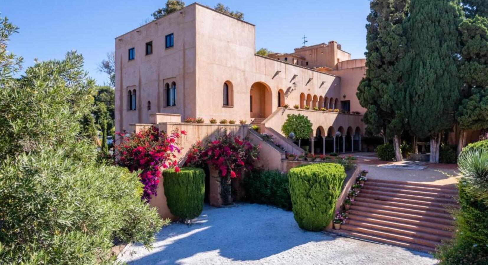 Photo of Hotel Castillo Santa Catalina