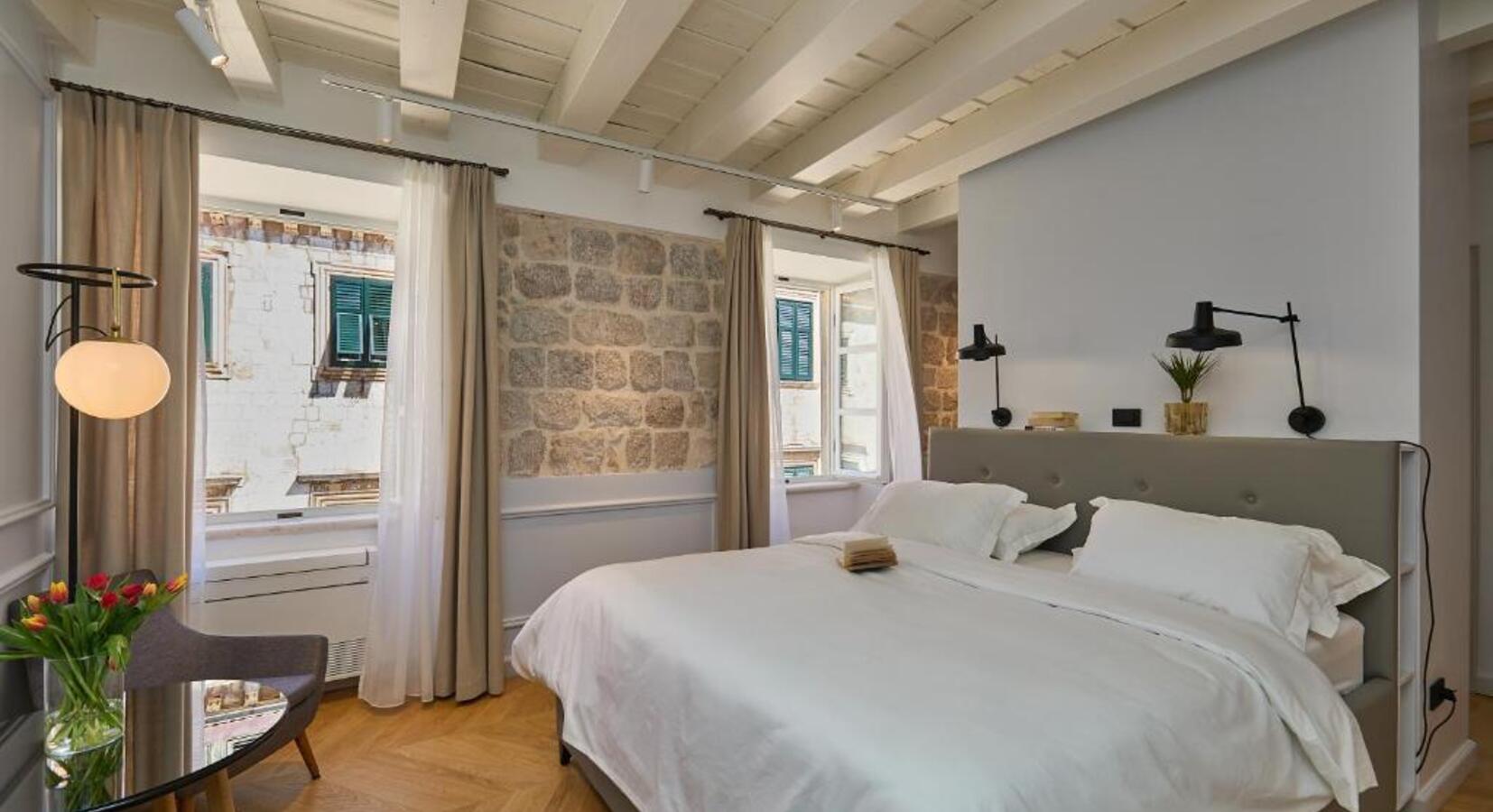 Photo de Bota Palace