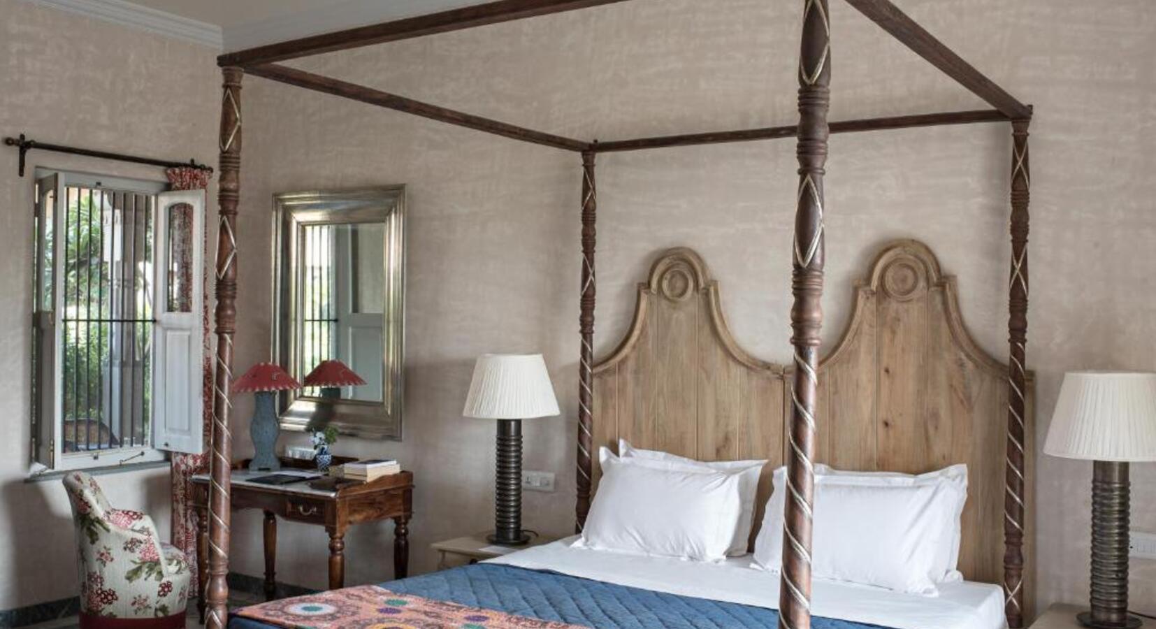 Double Bedroom 