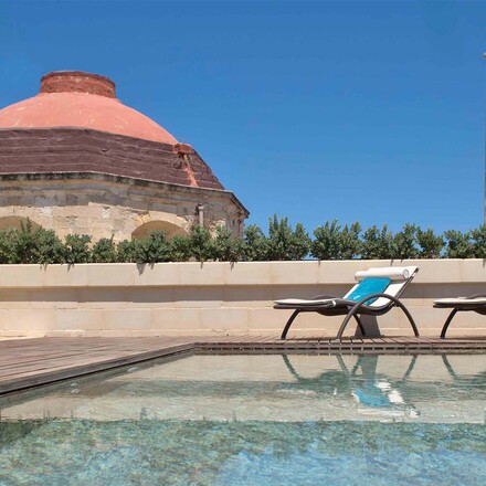8 Best Valletta Hotels with Pools