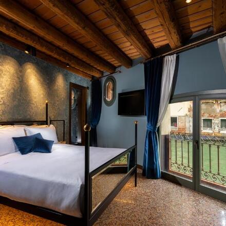 Madama Garden Retreat