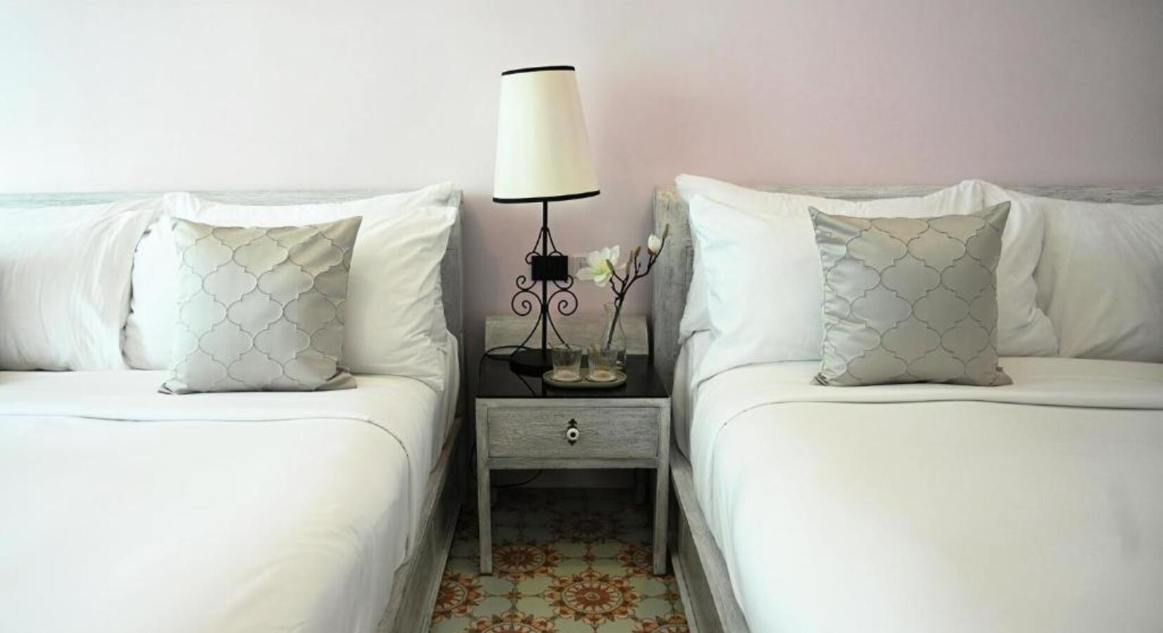 Guestroom details