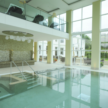 6 Suffolk Hotels with Pools