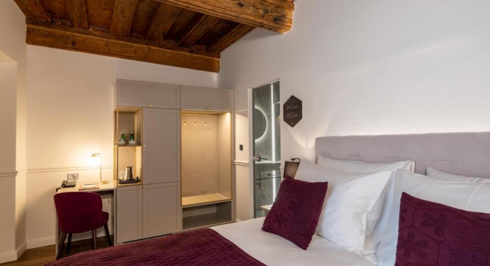 Guestroom details