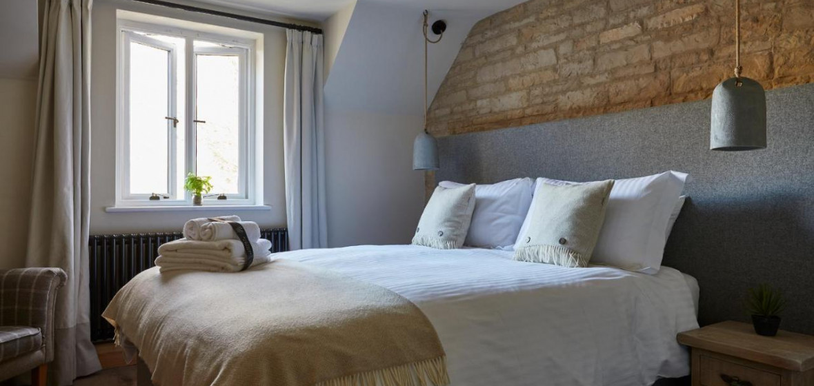 Wild Thyme & Honey, Cirencester. Expert reviews and highlights The