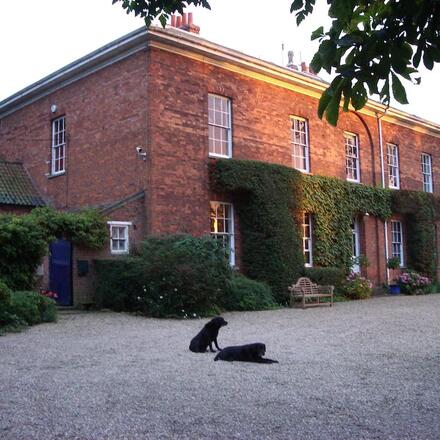 Glebe House, Nottinghamshire
