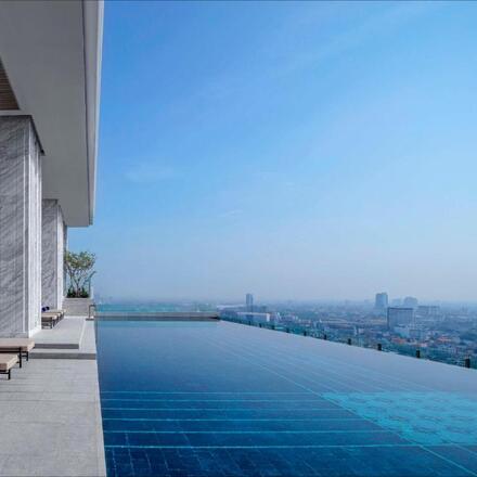 20 Bangkok Hotels with Pools