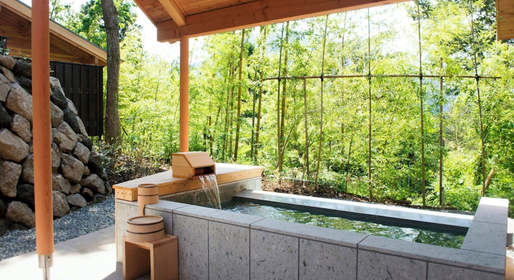 Private outdoor hot spring tub