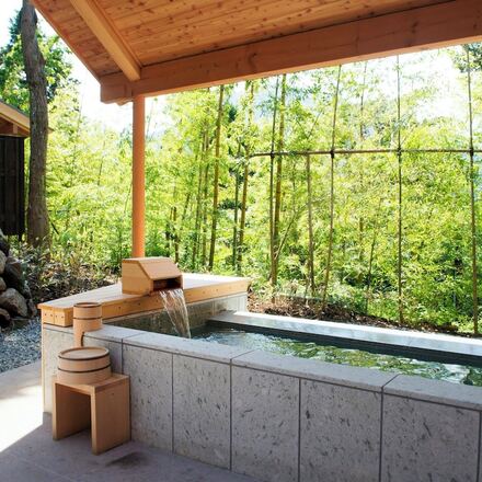 Private outdoor hot spring tub