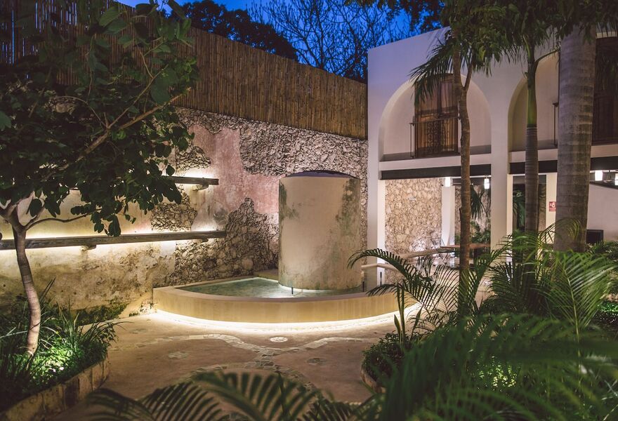 TreeHouse Boutique Hotel
