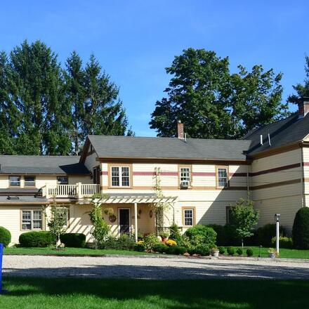 1802 House