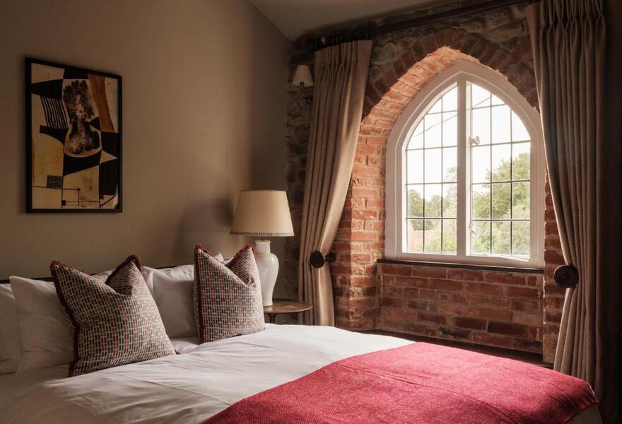 The Manor House Inn