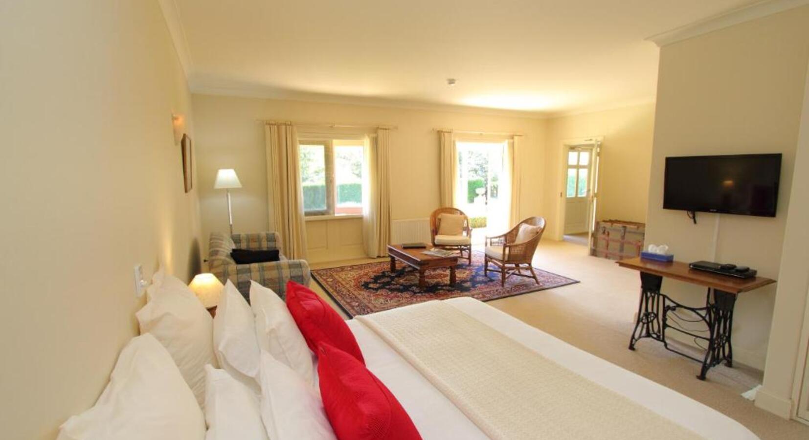Guestroom details