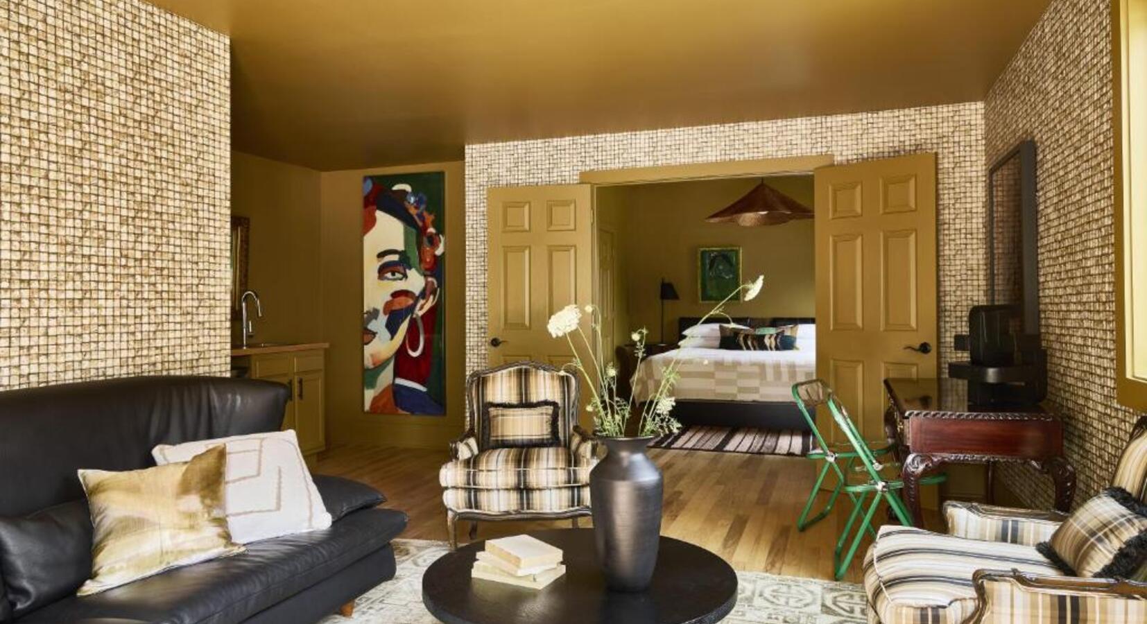 Suite details