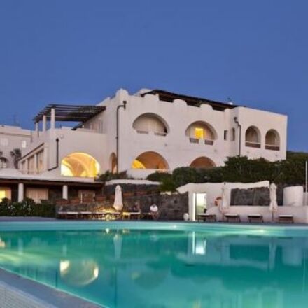 Therasia Resort