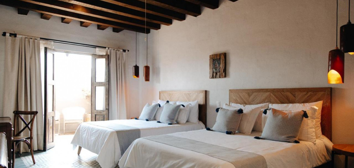 dona francisca hotel