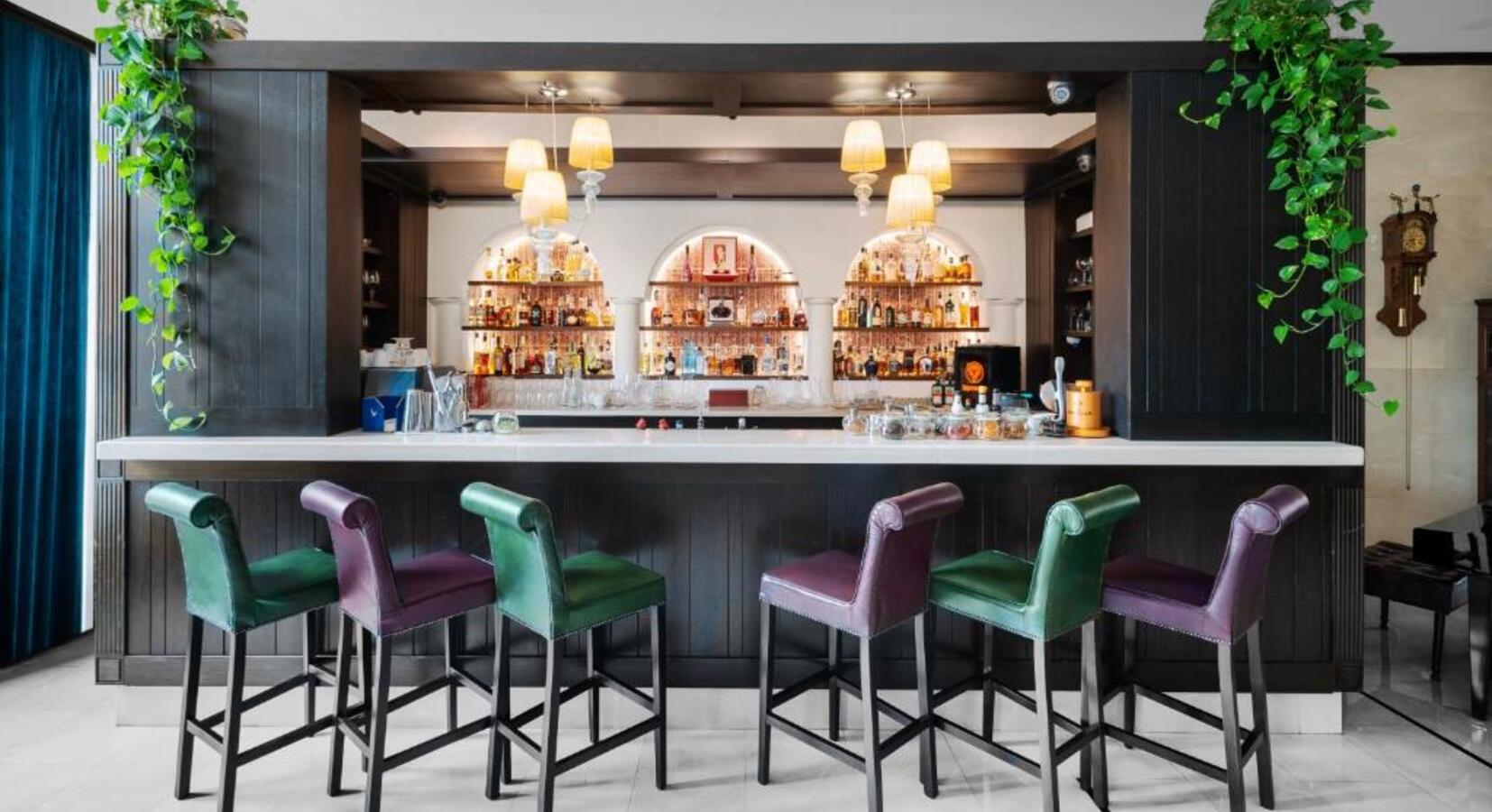 Bar area