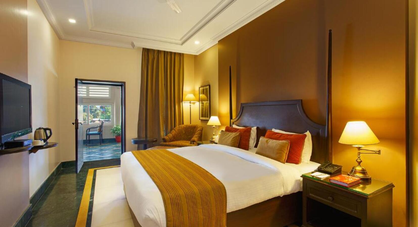 Guestroom